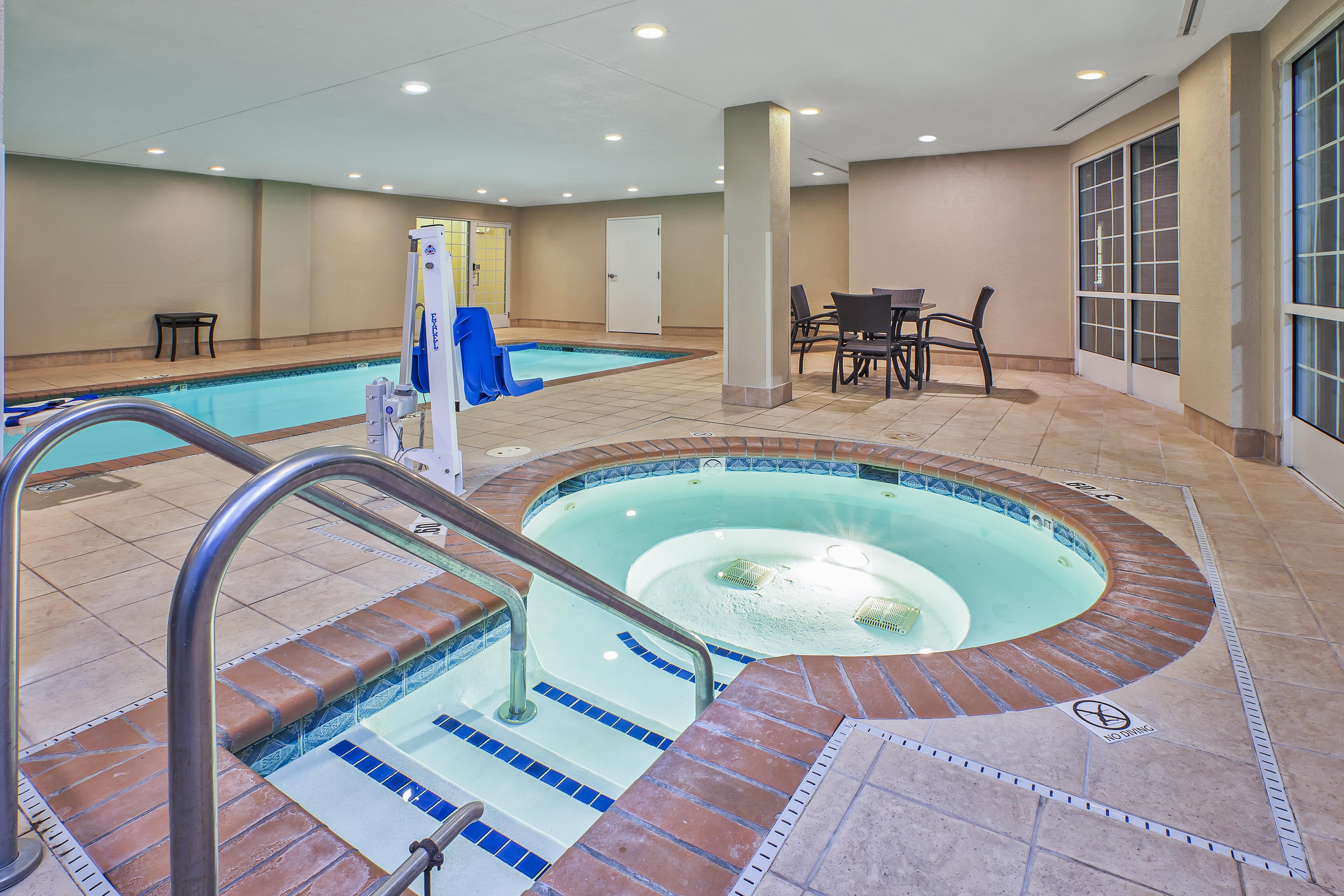 Candlewood Suites Indianapolis Northeast By Ihg Indianápolis Exterior foto
